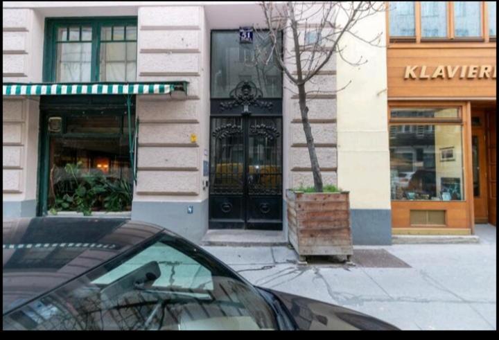 The Place, In The 7Th District Of Виена Екстериор снимка